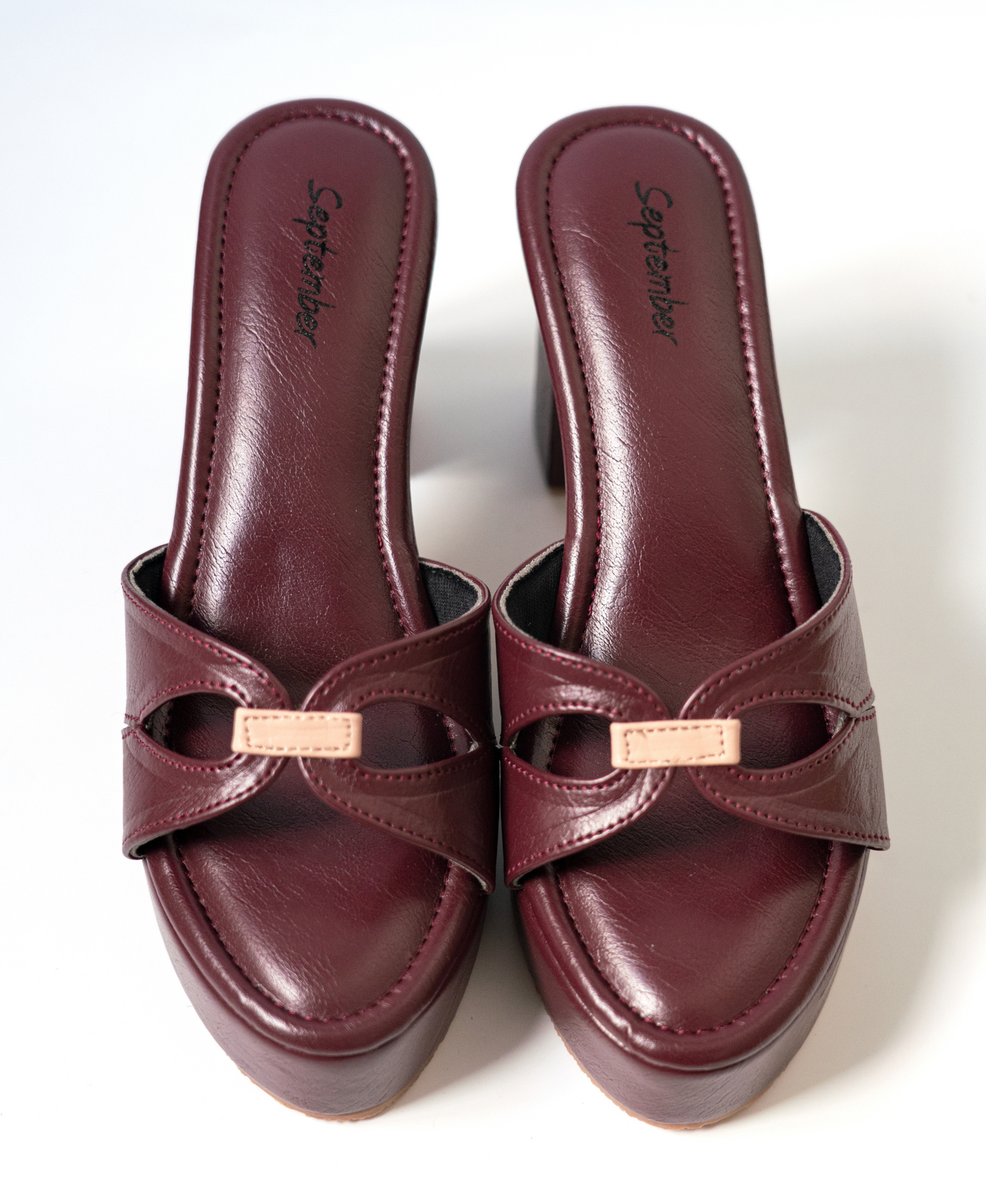 Chill Mode On (burgundy Heels)