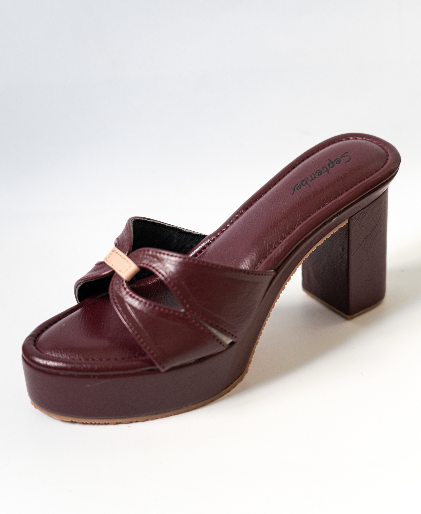 Chill Mode On (burgundy Heels)