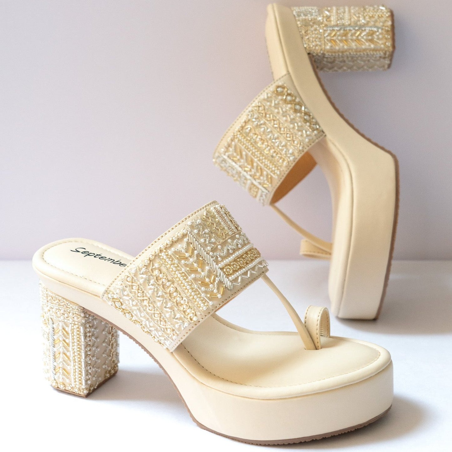 Lines of love (cream)