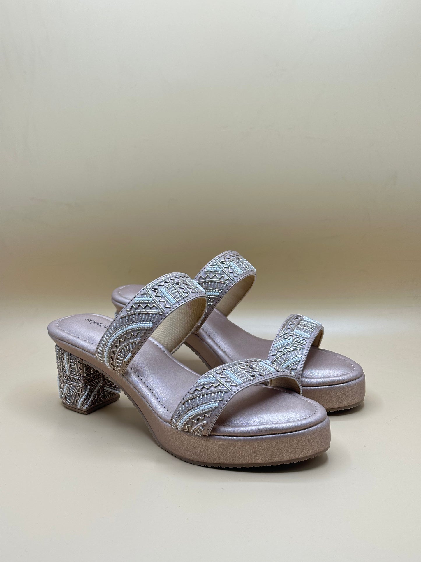 Elara-Rose gold-38