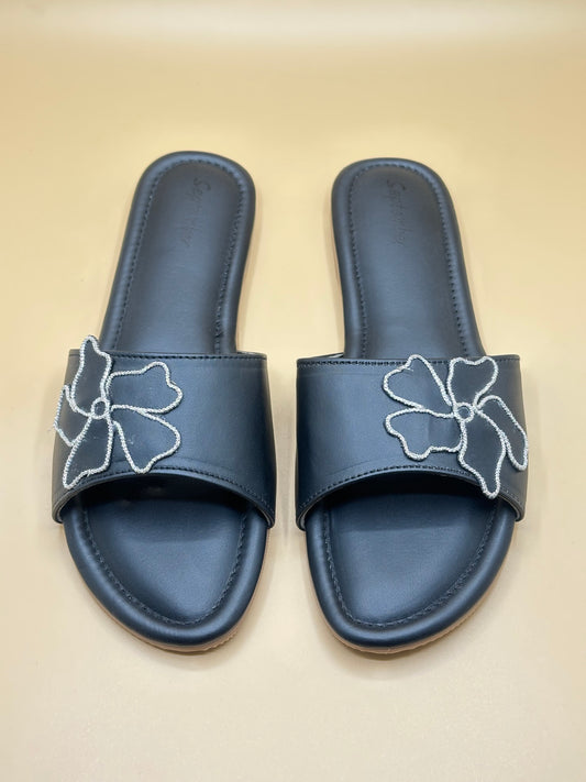 City light stroll-Black-39