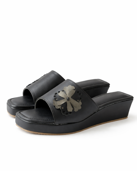 Roselle Black Wedge