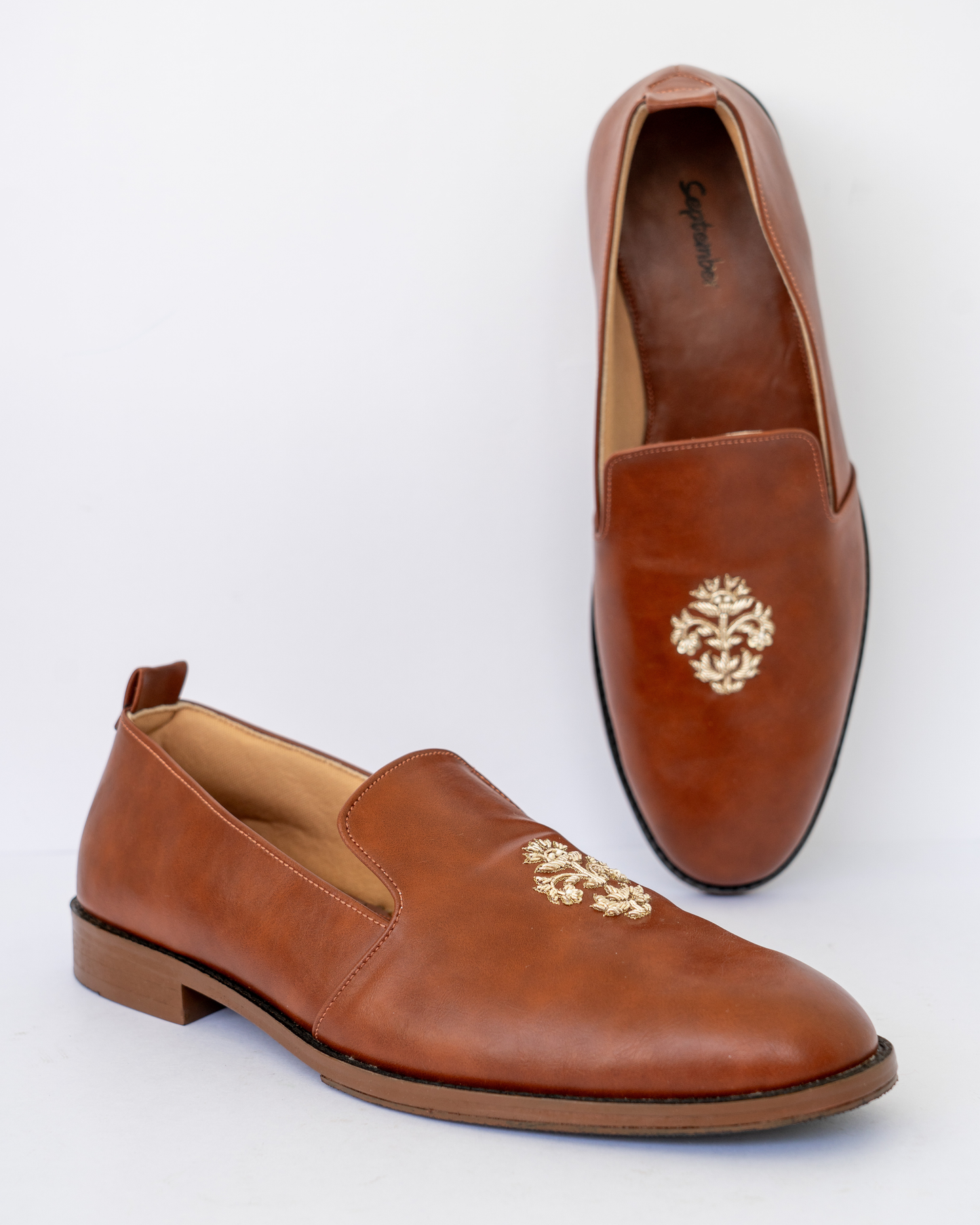 Tan Royale
