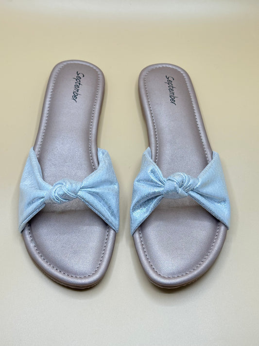 Knotty affair-Flats-40
