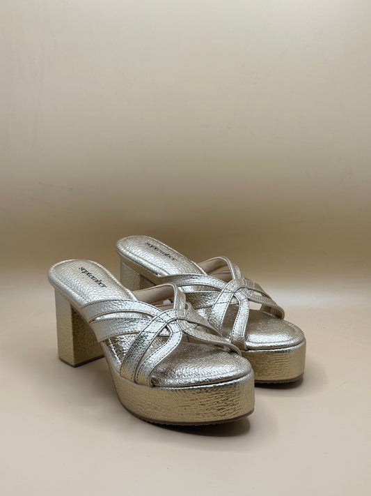 Main character energy-Gold-38