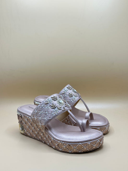 Rosette wedge-39