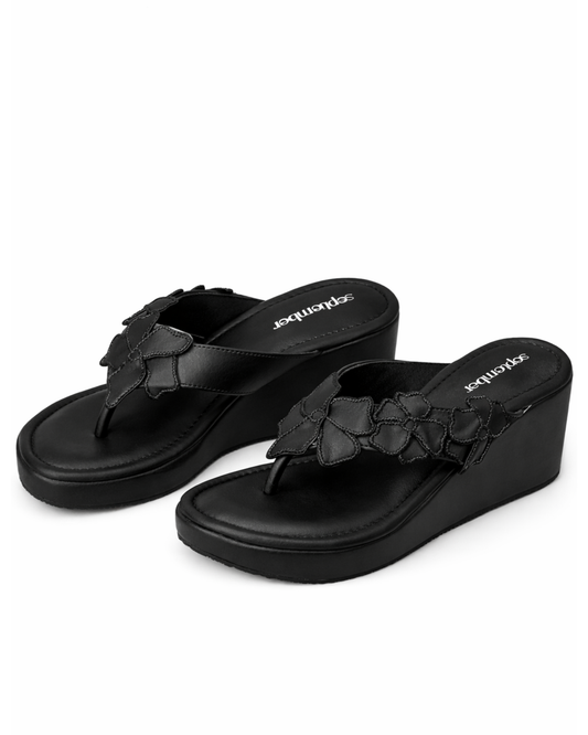 City lights stroll-Black