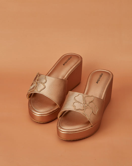 City Lights Stroll (Rose Gold)